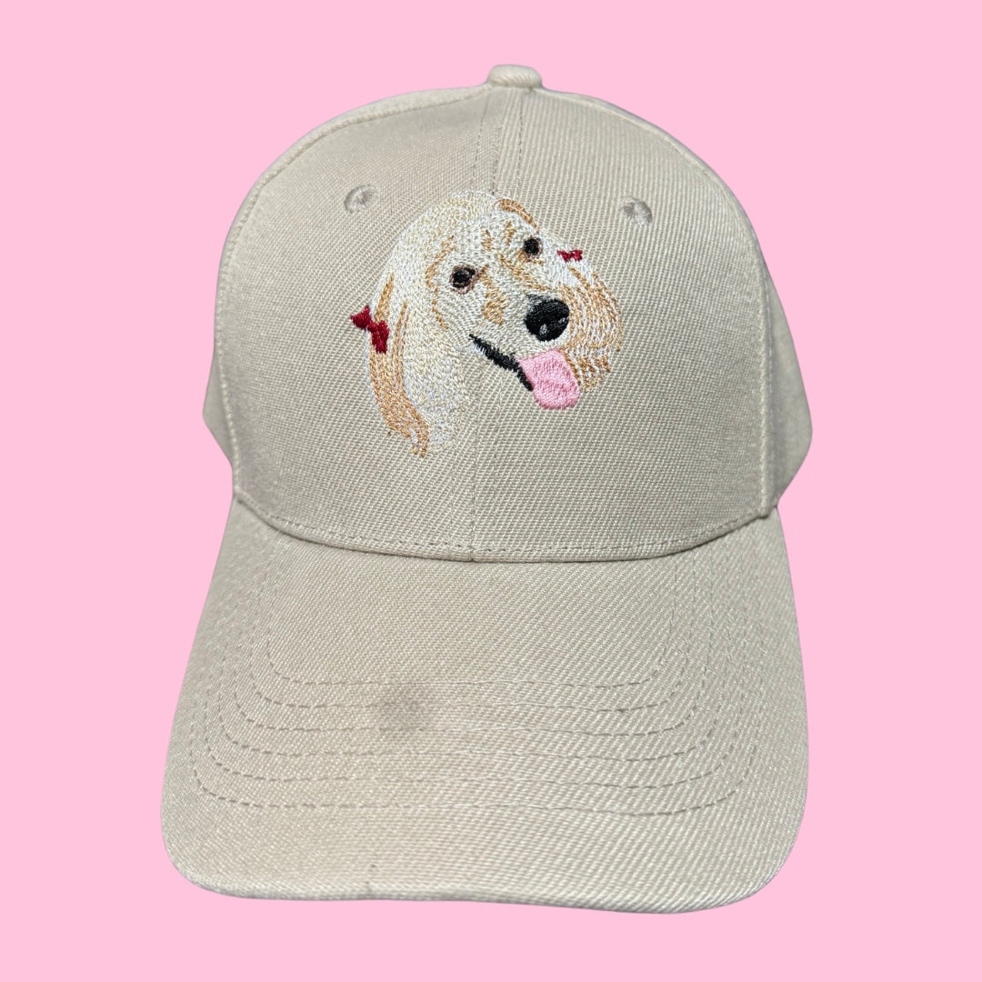Jockey con 1 mascota bordada