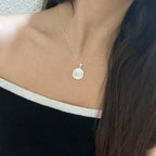 Collar con Retrato de tu Regalón Grabado en Plata