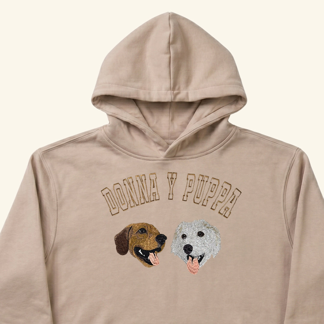 Hoodie college bordado con retrato de mascota