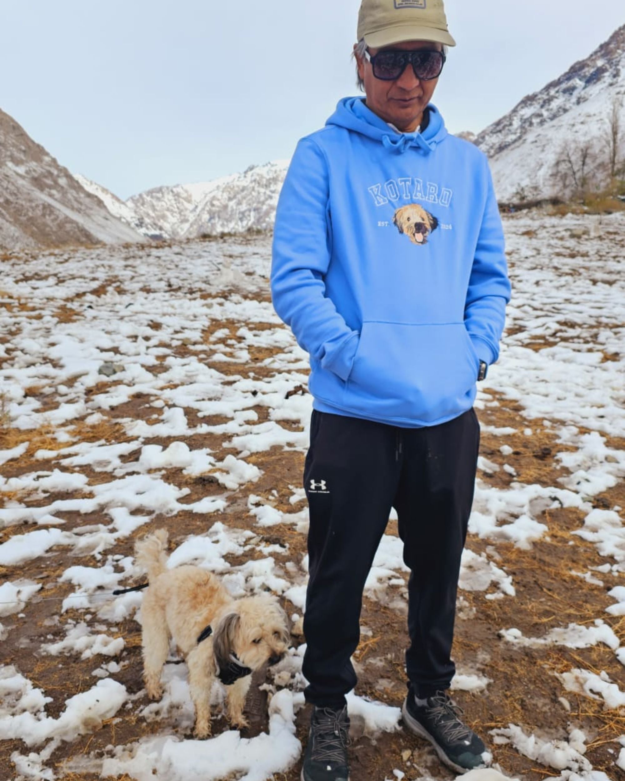 Hoodie college 2 mascotas bordadas fullcolor